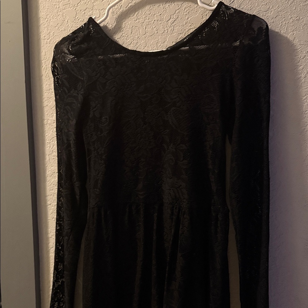 Forever 21 Black Long Sleeve Lace Dress